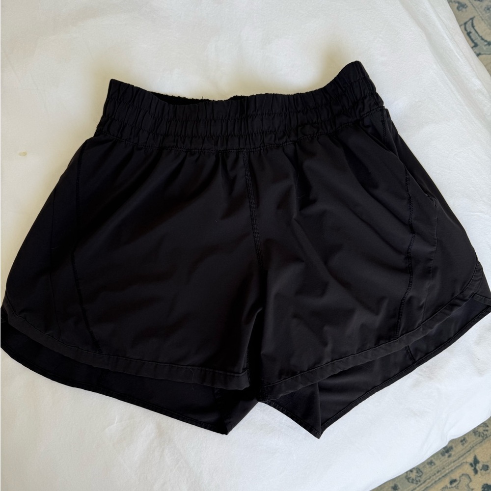 Lululemon track that short 5”